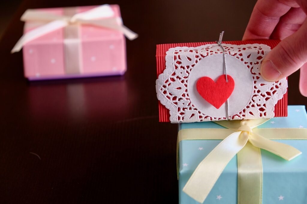 Valentine’s Day Gifts – A Guide to Thoughtful Gift-Giving